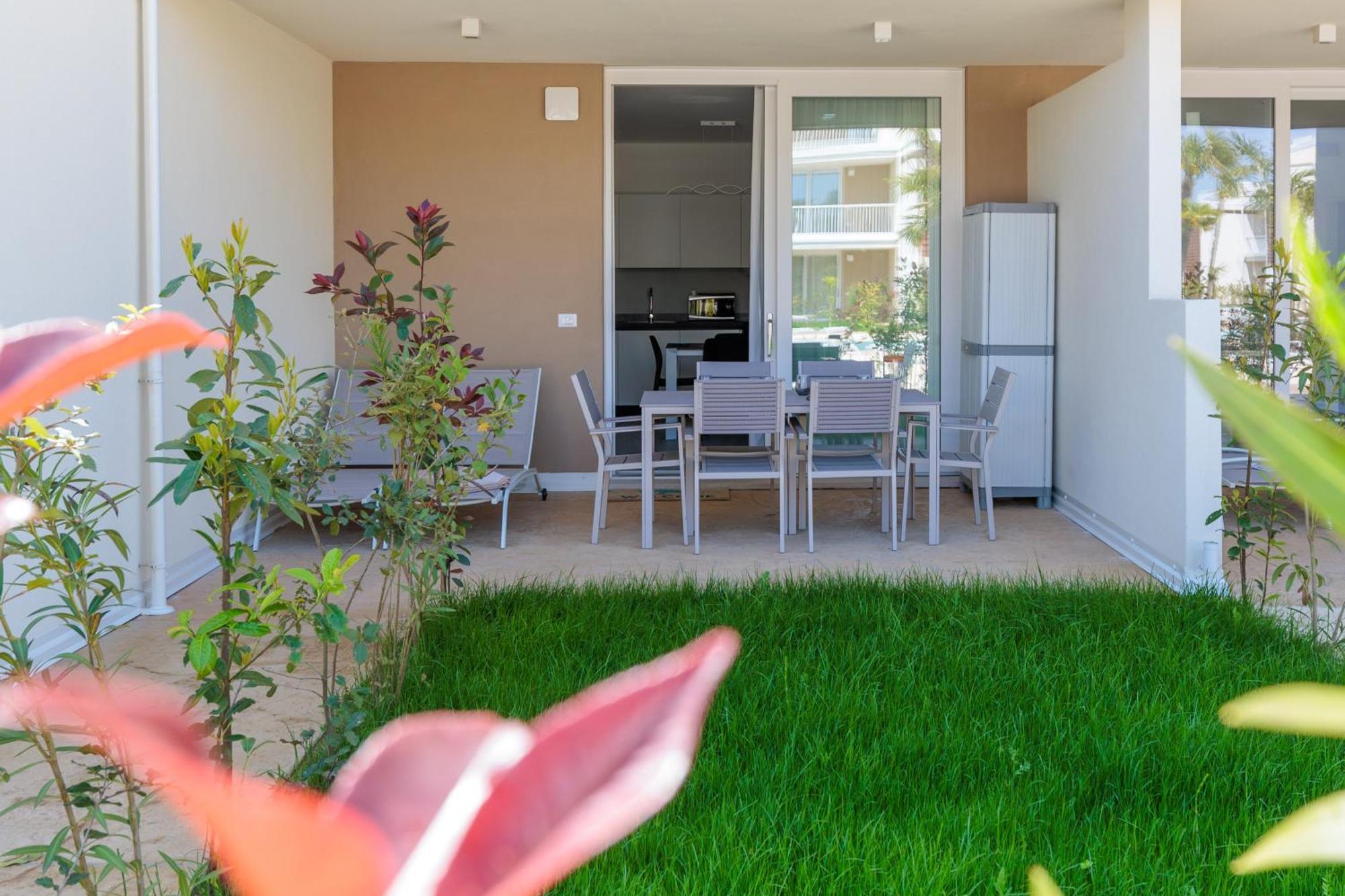 Wave Island! Luxury Resort A Jesolo - Piscina E Park Free! Εξωτερικό φωτογραφία